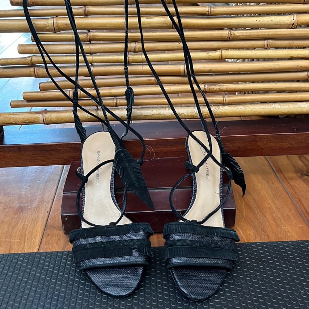 Banana republic lace up heels, black with a feather detail